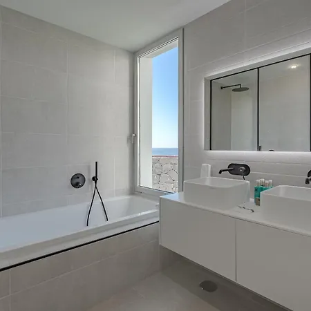 Estandar 4 - Casangular By Upper 아데제