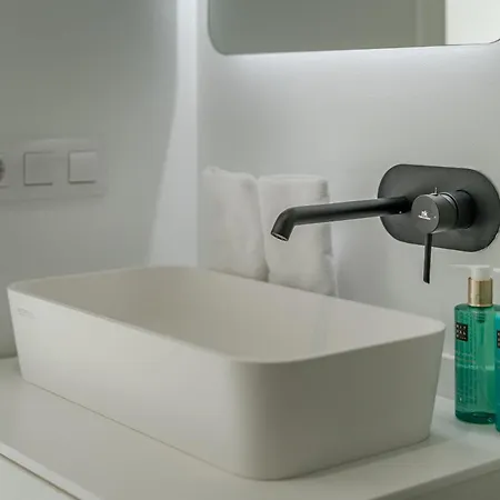 Estandar 4 - Casangular By Upper 빌라 *