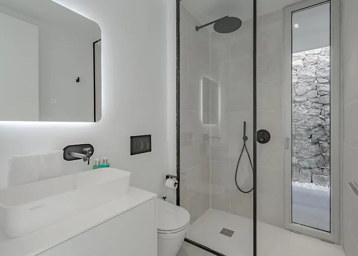 Estandar 4 - Casangular By Upper